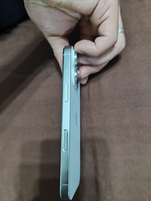 Продам Iphone 16 pro 512 памяти ,90%батарея