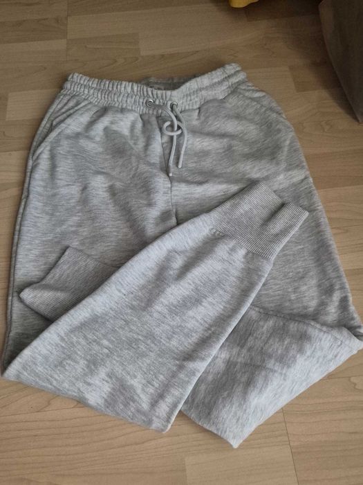 Pantalon Trening Reserved 146-152cm 10-12 ani