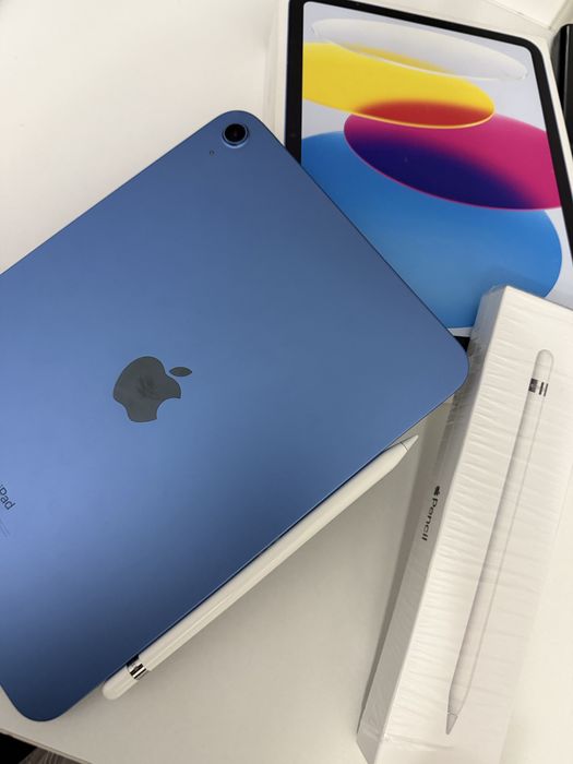 IPad 10 серии со стилусом.
