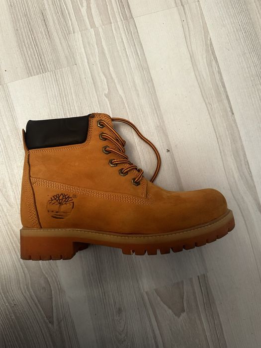 Bocanci Timberland 36