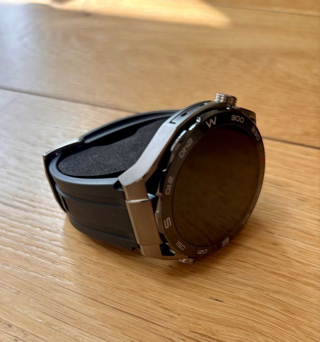 Нов Huawei WATCH Ultimate- с гаранция