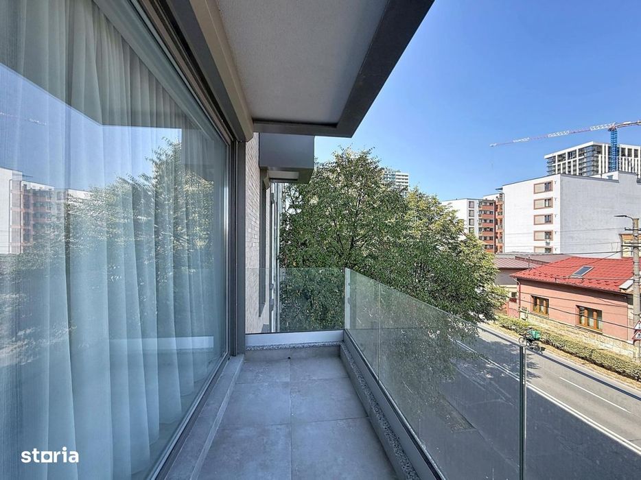 2 camere, bloc nou, 65 mp, balcon, aproape de Centru