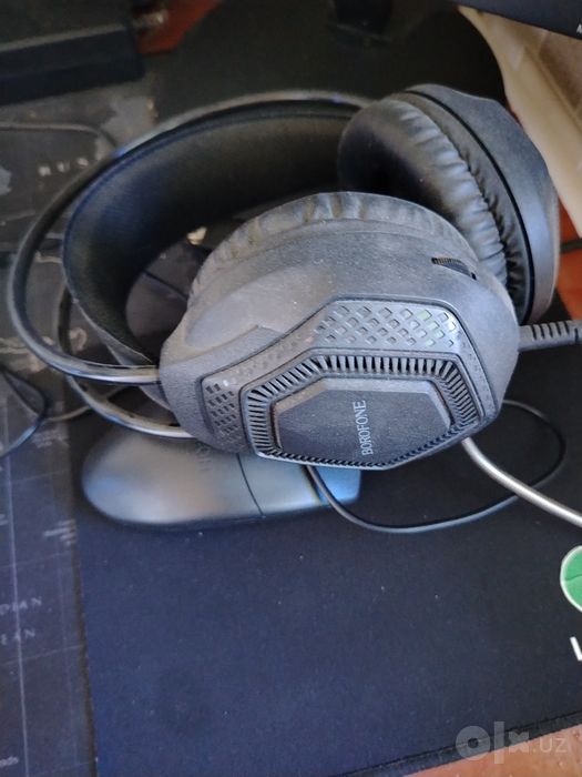 Monitor klaviatura kalonka naushnik sotiladi hammasi birga.