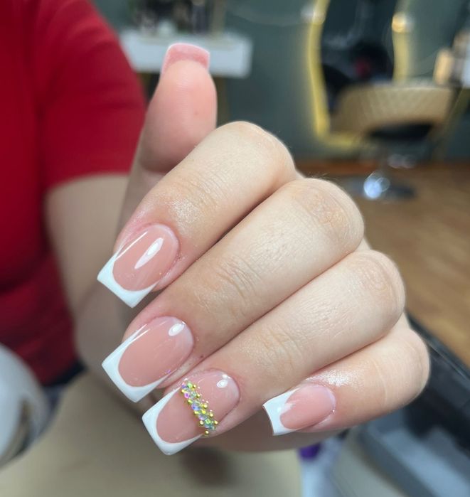 Маникюр педикюр делаю