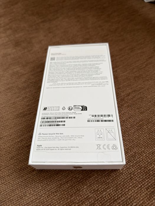 Iphone 16 Pro Max 256GB - Desert Titanium