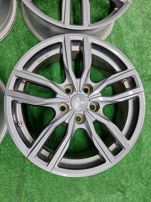 Мицубиши-17цола-5/114,3-оригинални-с датчици