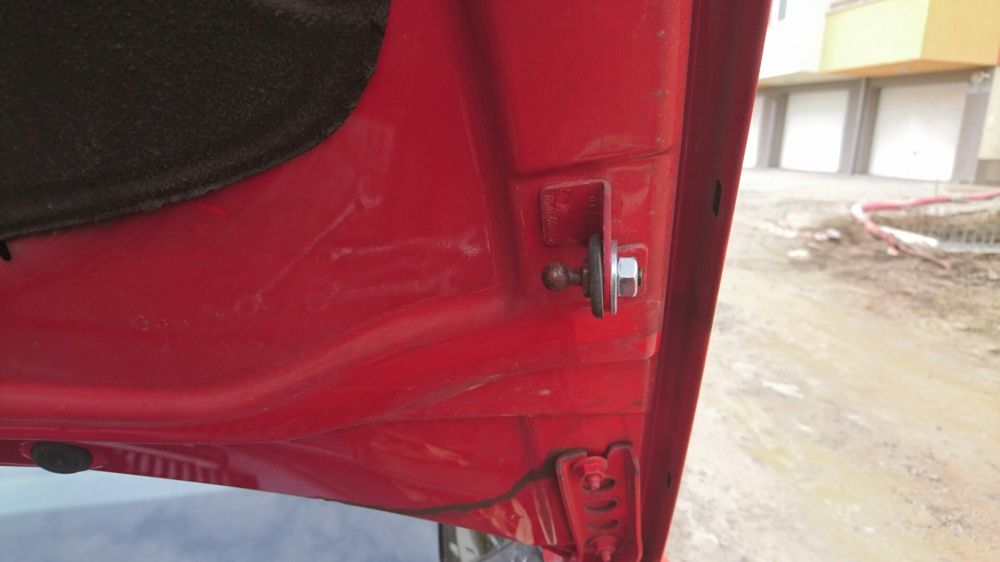 Монтажен комплект амортисьор за преден капак Skoda Octavia mk2