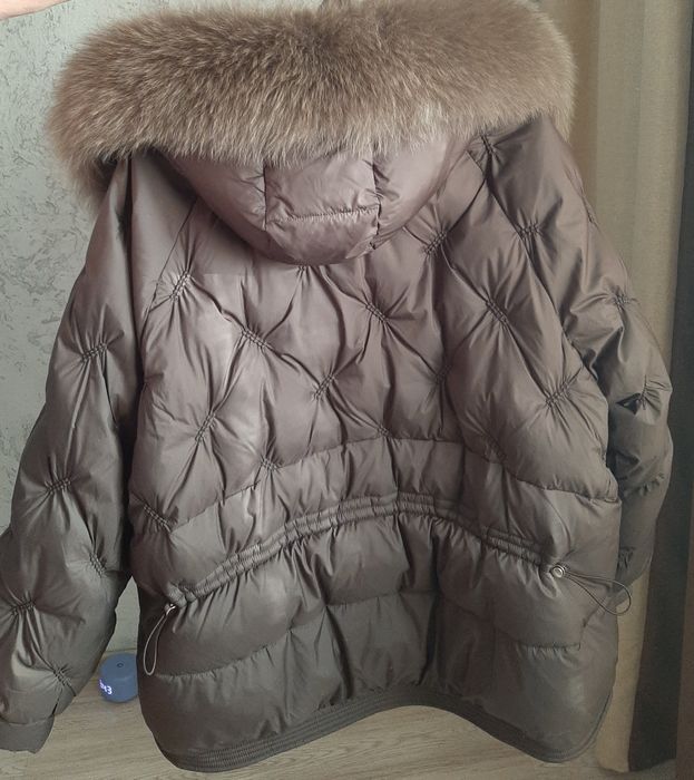 Продам пуховик б/у