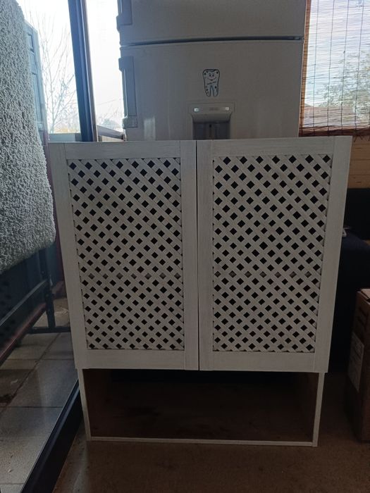 Chiuvetă dublă cu mască suspendată