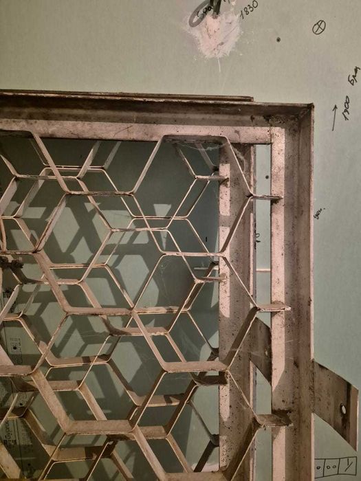 Продам металлические решетки