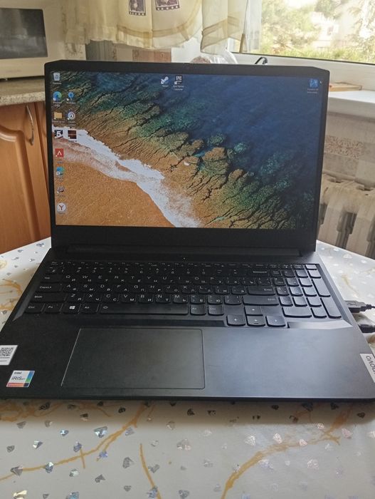 Продам ноутбук LENOVO