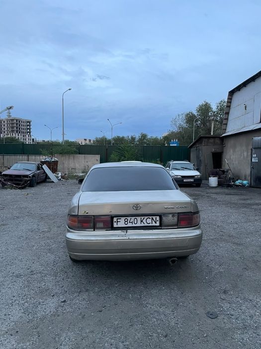 Тойота Камри 10 2.2 продам