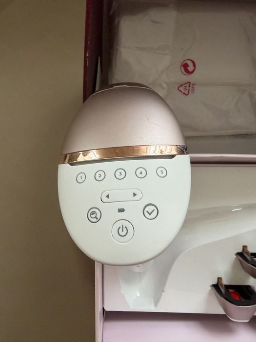 Philips Lumea Prestige BRI956