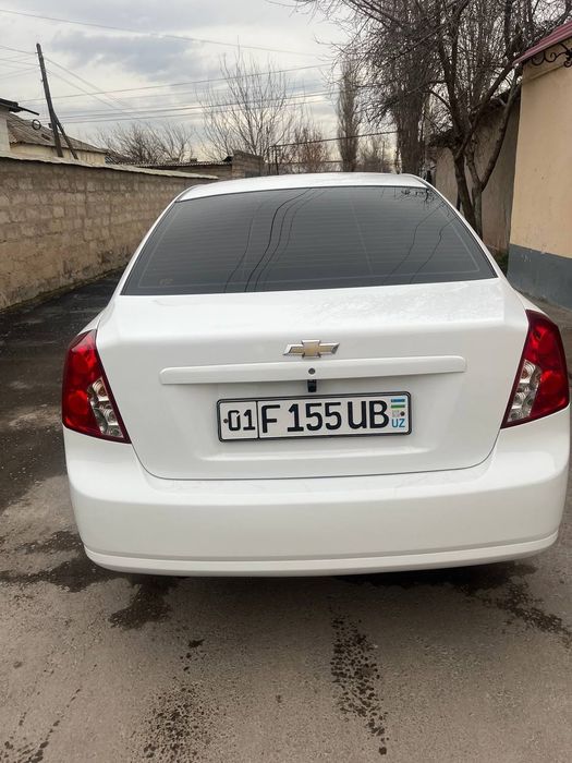 Продается автомобиль жентра автомат