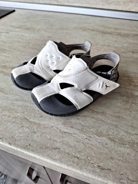 Детски сандали и маратонки 26/27