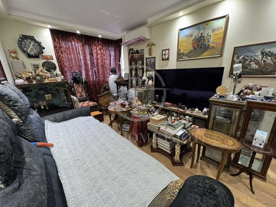 Реф. 3490 ИНВЕСТИЦИОНЕН ИМОТ Двустаен Супер Център / Четвъртък пазар