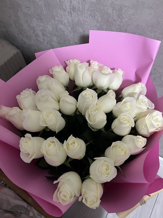 Свежие розы 31 штук