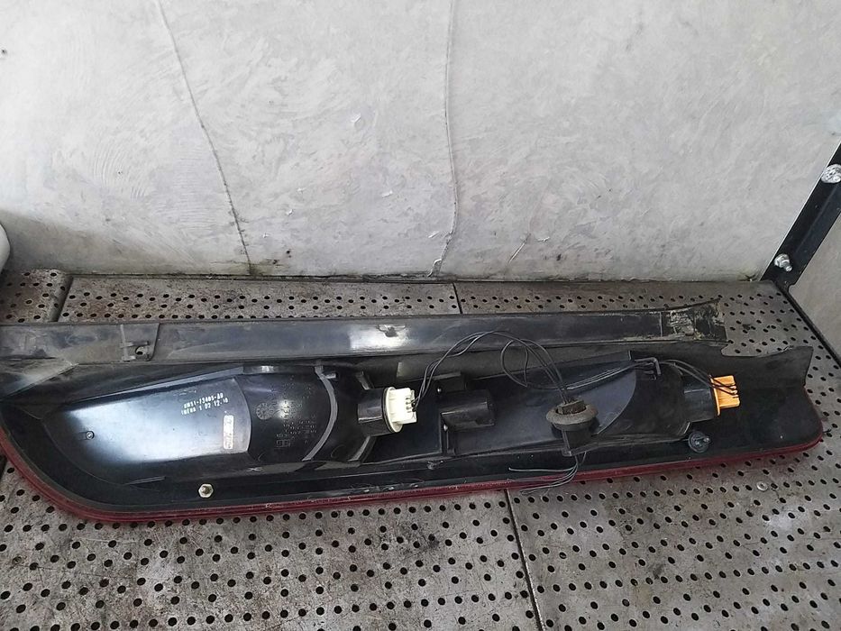 Stop tripla lampa stanga ford focus 2 facelift 8m5113405a