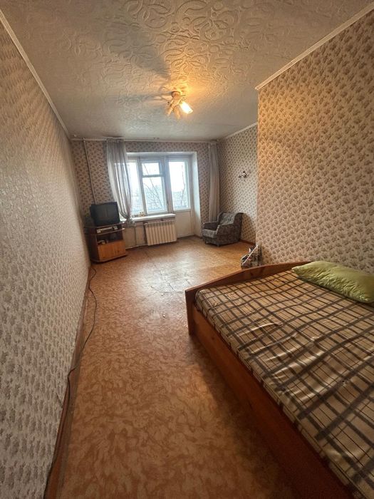 Продаётся 1,5- Ка по ул. Казахстан, 72