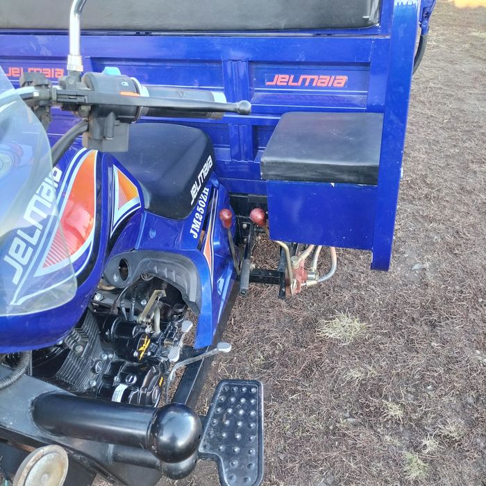 Продам бензиновый трицикл