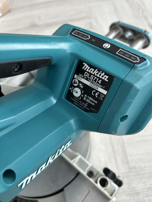 Makita DLS 714 circular cu masa 36V 18+18