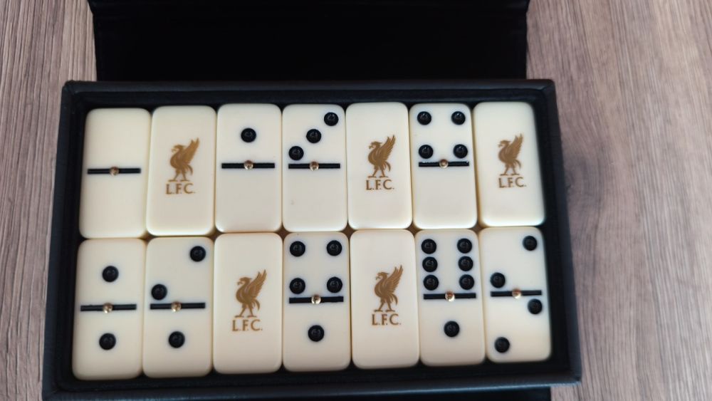 Колекционерски комплект Домино Liverpool F.C.