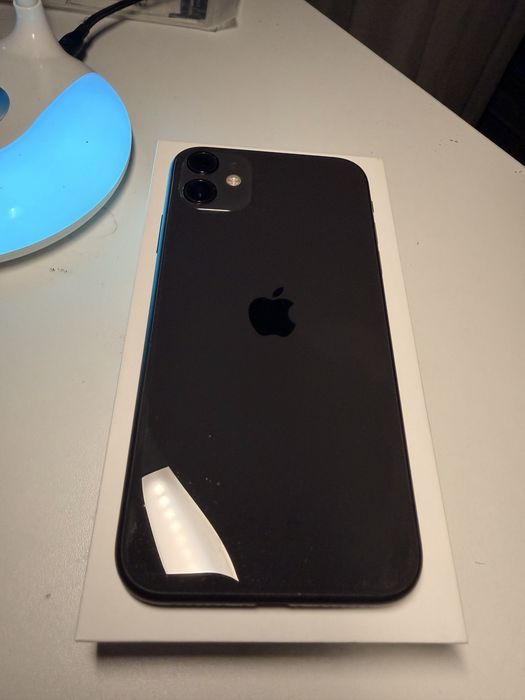 Oferta Limitata iPhone 11 Negru 64GB