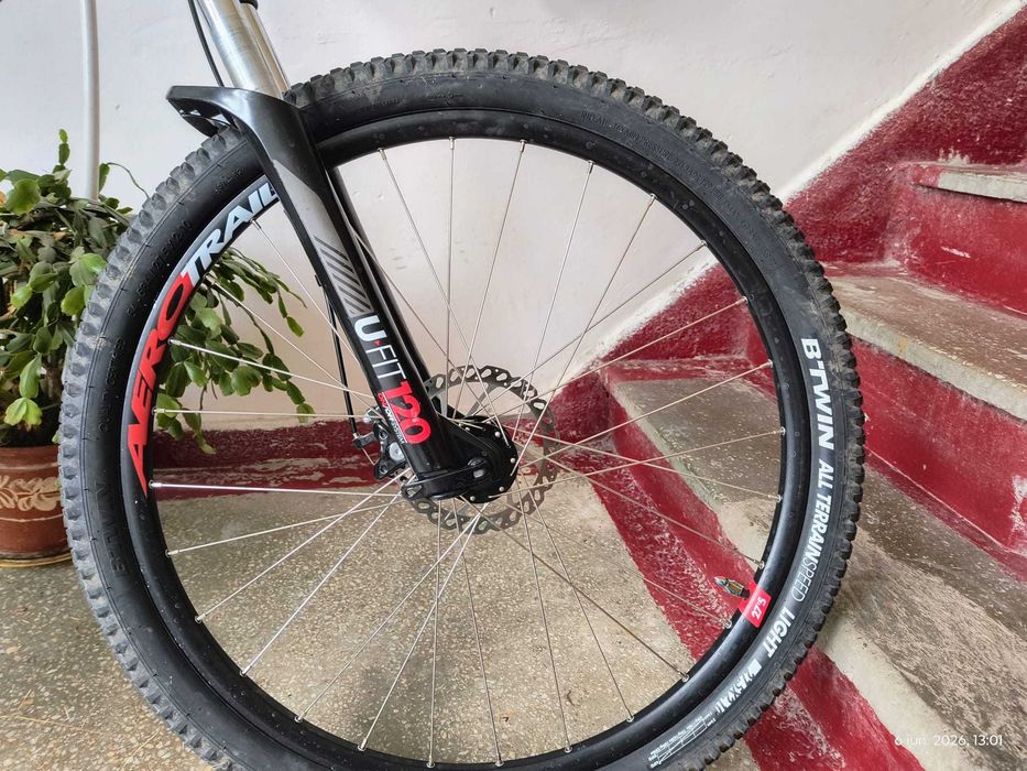 Bicicleta MTB B-twin Rockrider 520S
