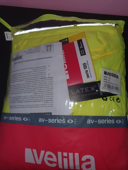 Чисто нов комплект дъждобран / работно облекло