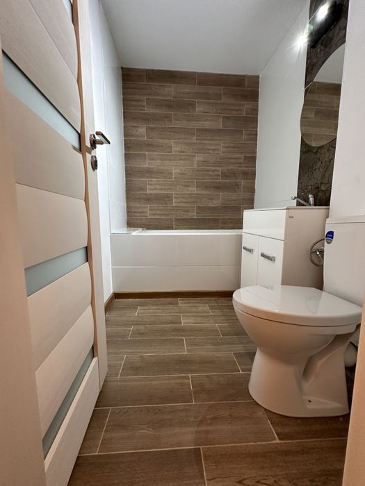 - Garsoniera de inchiriat -