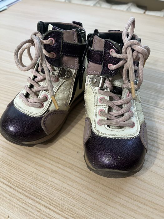 детские ботиночки Tiflani