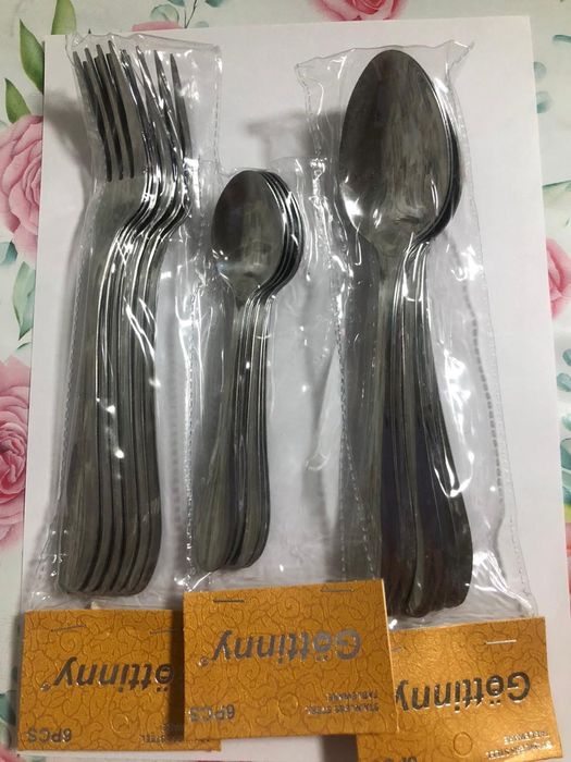 Подарочные товары все по 800 тенге