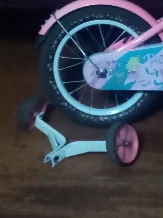 Продам детский велосипед для девочки