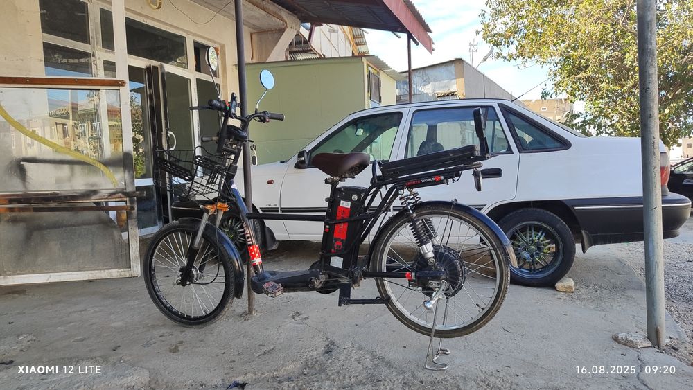 Skuter, skutur, velomotor, elektro skuter, elektro velik, sotiladi tez