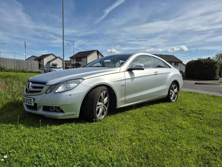 Mașină de vânzare mercedes E250 SE CDI Sport Coupe 2011 117000 miles volan pe dreapta