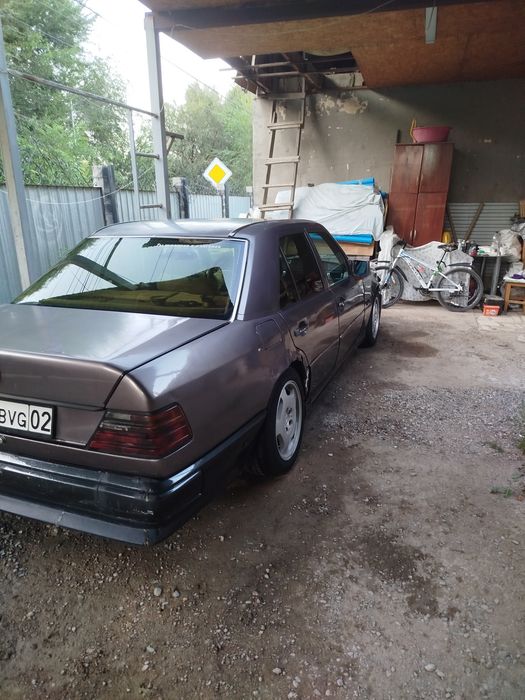 Продам Мерседес 230 124 кузов