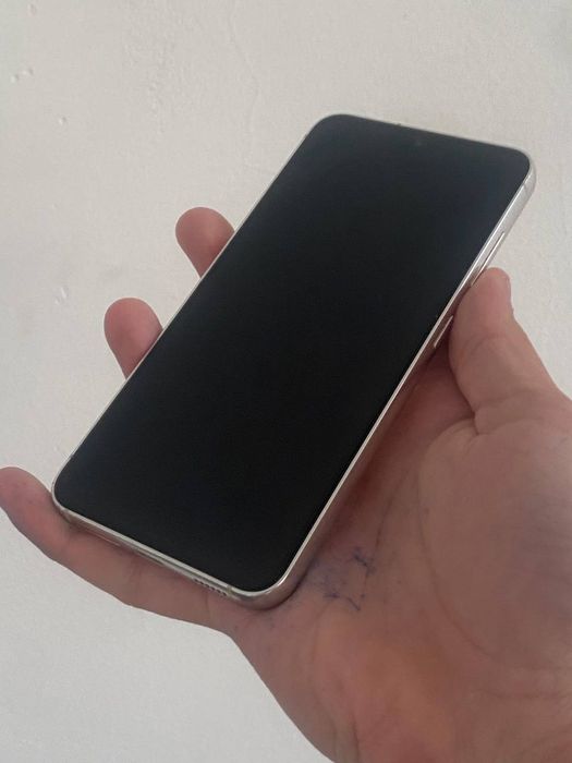 Samsung s23 продам/обмен