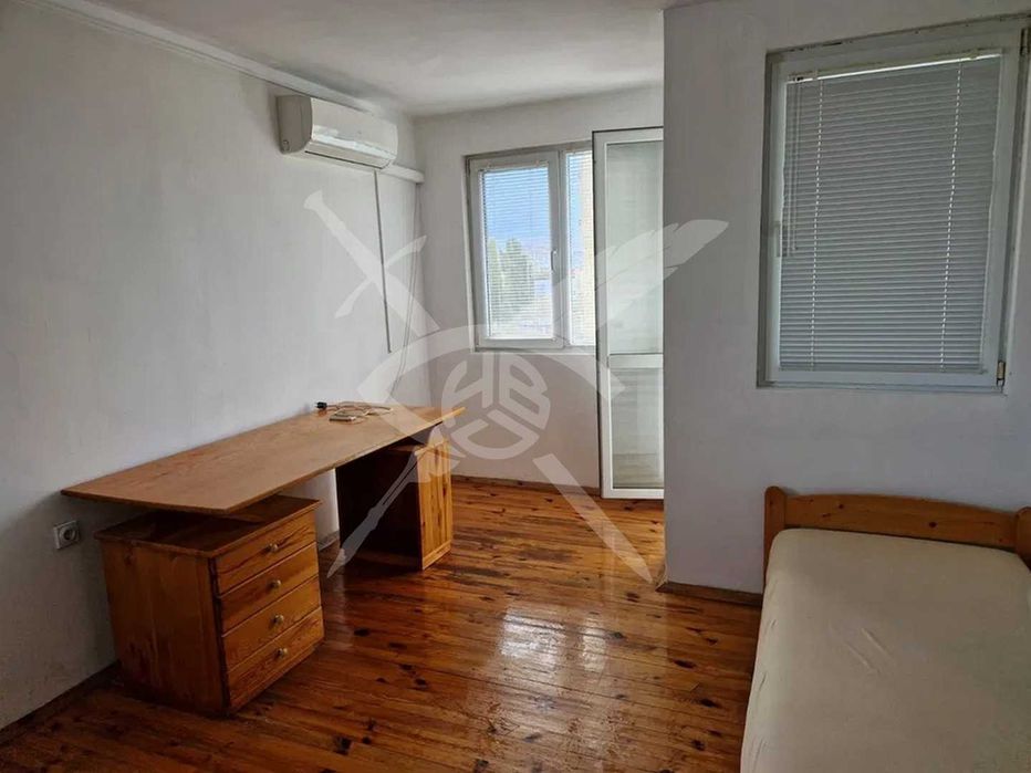 Дава се под наем Тристаен апартамент в София, Дианабад - 90 кв.м за 720 € - Снимка #2