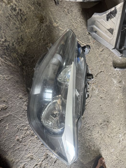 Ляв фар бмв ф20 1