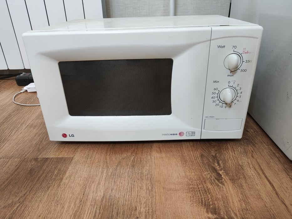 Микроволновая печь