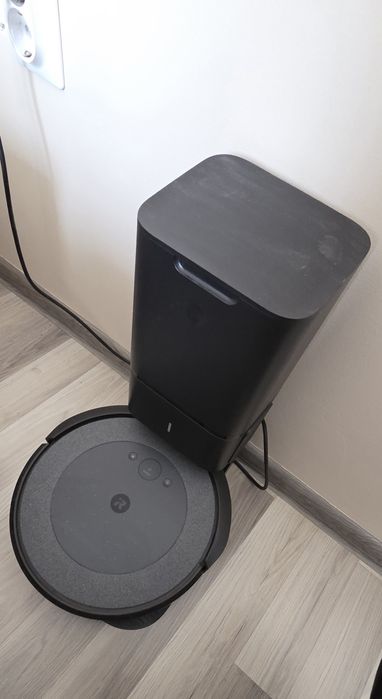 IROBOT Roomba i3+