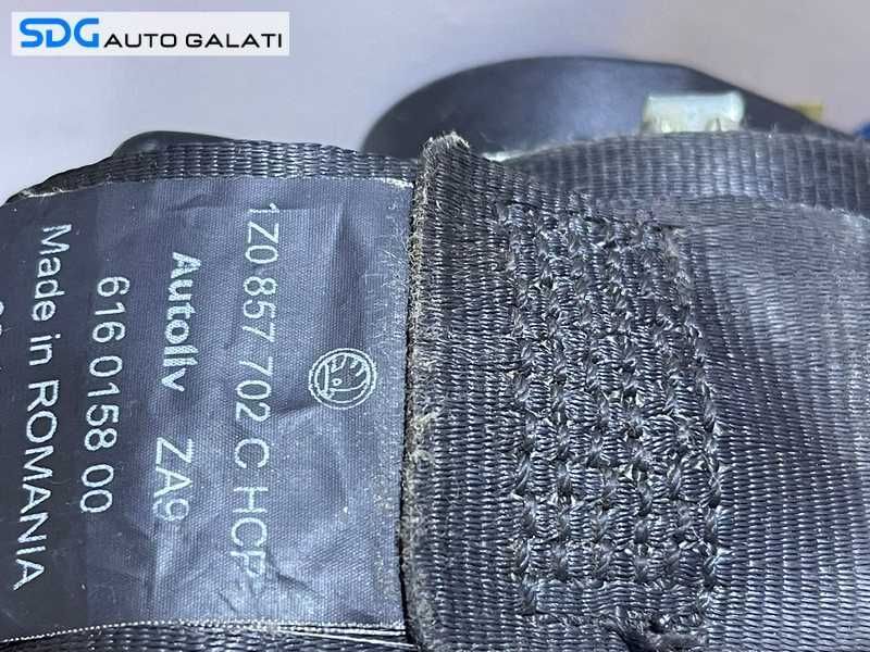 Centura Siguranta Dreapta Fata Pasager Skoda Octavia 2 2004 - 2013 Cod 1Z0857702C