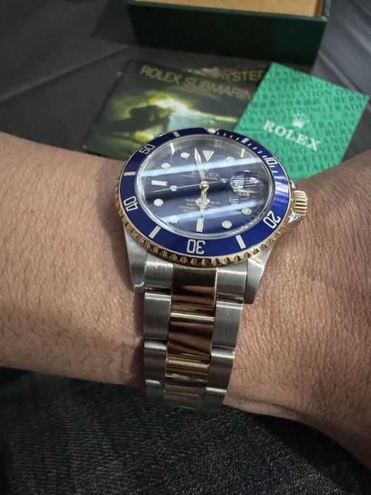 Rolex Submariner Date 18k gold blue dial
