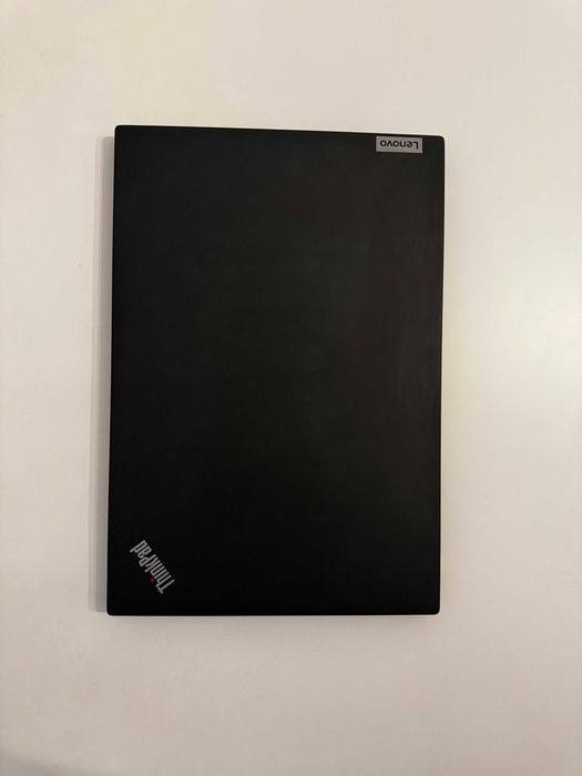 Lenovo ThinkPad T14s Gen 2i / 16 GB RAM / 512 GB Storage