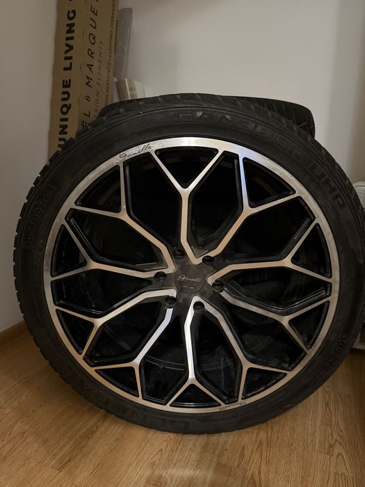 Размер 305/35/24 с дисками Италия