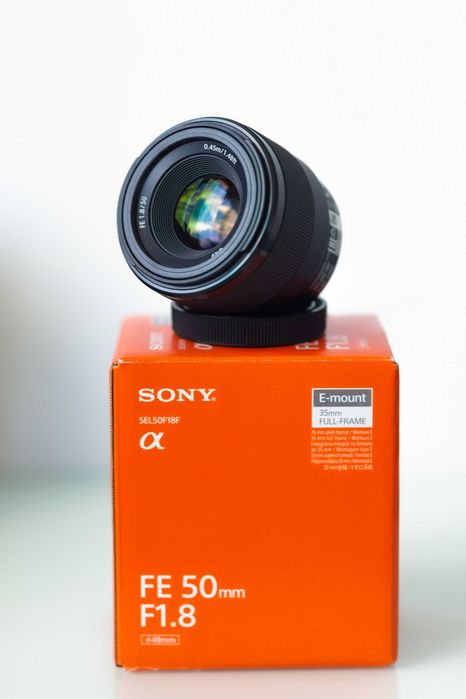 Obiectiv SONY 50mm f1.8 stare perfecta + parasolar
