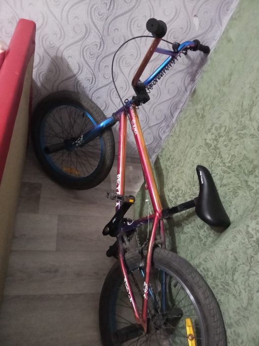Велосипед БМХ продам 40000
