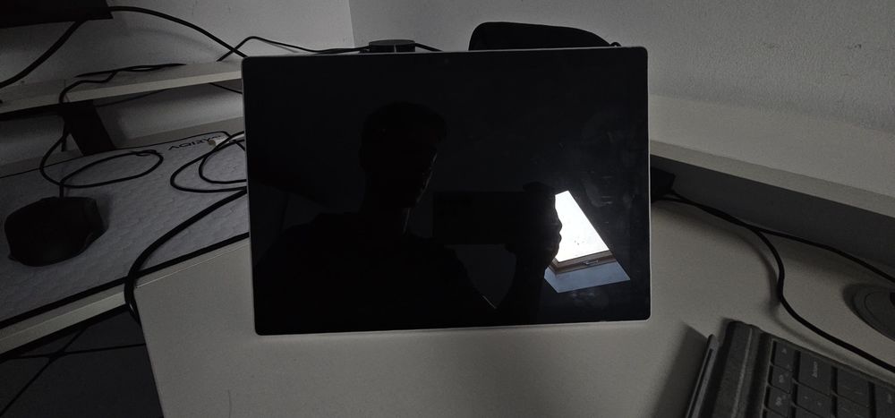 Laptop surface pro 4