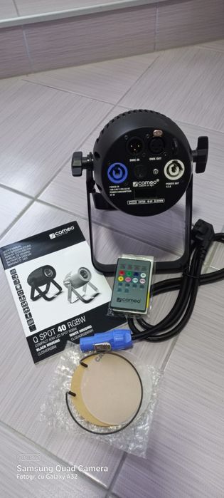 Vand reflector/spot Cameo Q-Spot 40 RGBW Black, NOU !!!