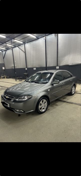 Продам Gentra, Lacetti.